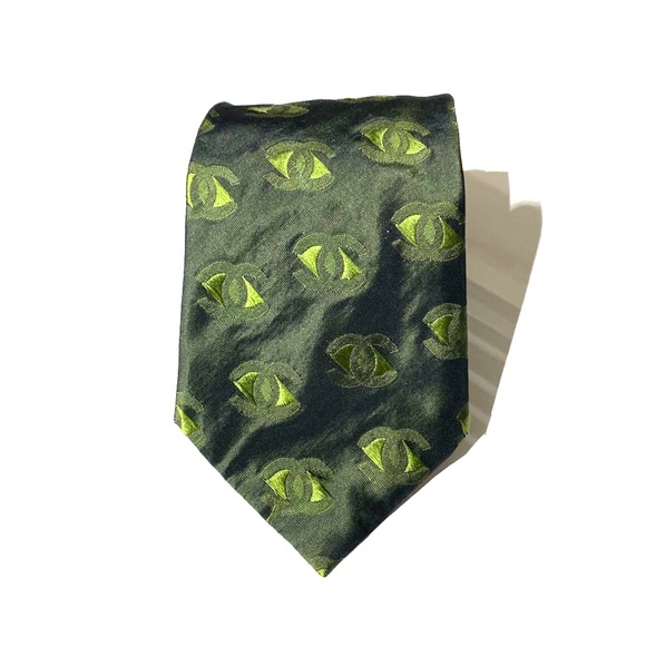 CHANEL Other - Chanel Logo neck tie